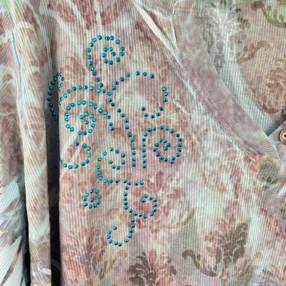 Unity World Wear  Womens 3X Floral Print  Henley  With Button Accents & Pocket - Picture 6 of 9